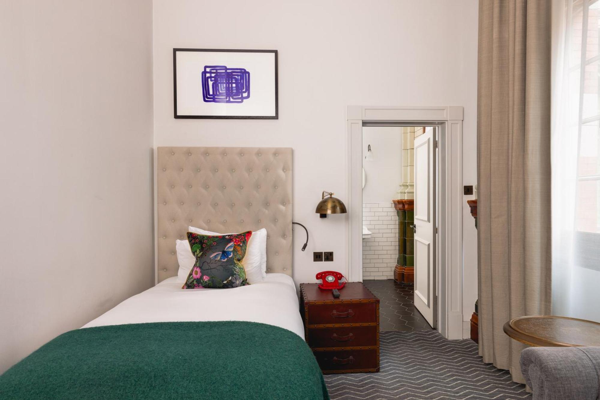 Отель Kimpton Clocktower By Ihg 5*